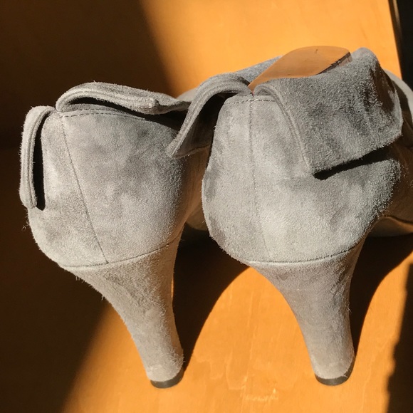 Enzo Angiolini™ Gray Suede Booties - Picture 4 of 7